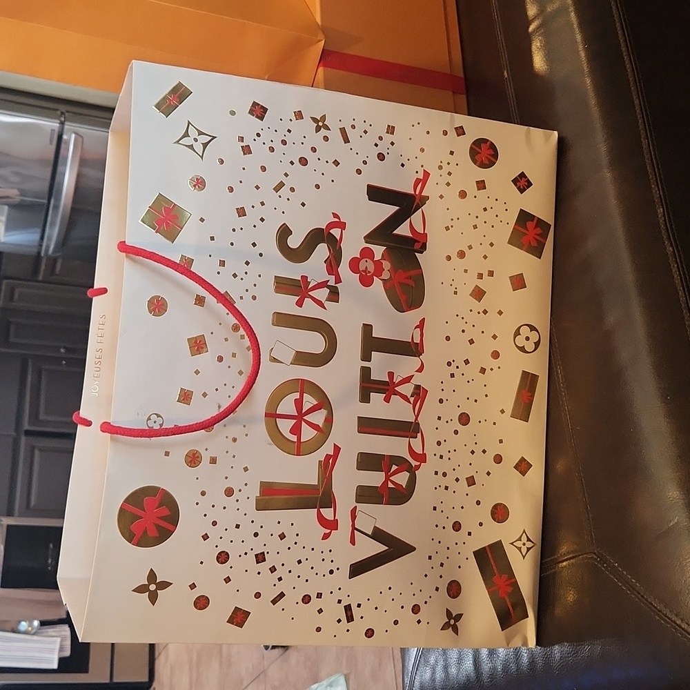 XXXL Louis Vuitton gift bag. Holiday edition.